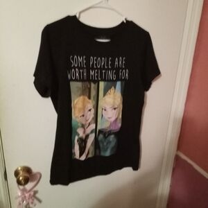 Women's Disney Frozen Anna And Elsa Graphic Tshirt